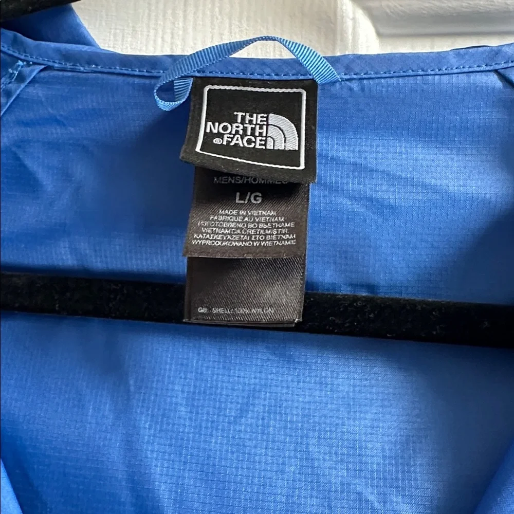 The North Face Blue Lightweight Windbreaker Jacket Men’s Large Hooded Zip